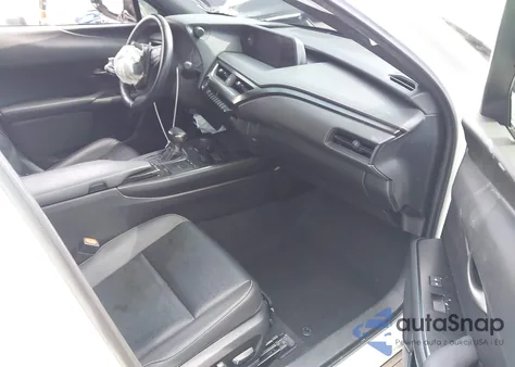 2020 Lexus Ux 200 z USA, uszkodzony, nr VIN JTHX3JBH7L2026746